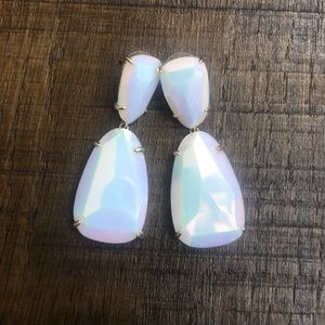 RARE Kendra Scott Iridescent Drop Earring